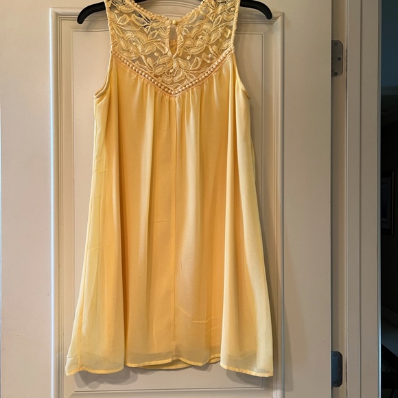 As U Wish S Yellow Dress with Lace Top - Picture 2 of 3